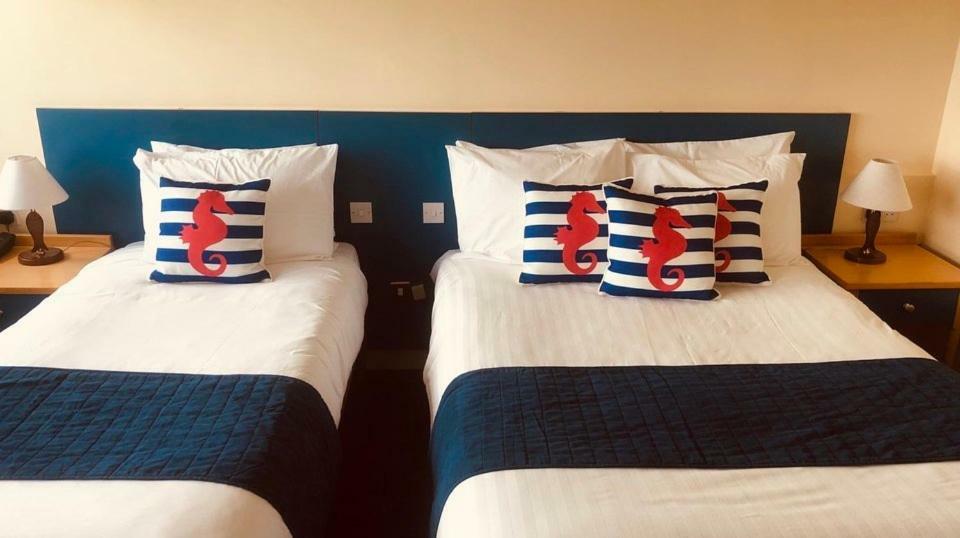 كاهيردانيال Derrynane Hotel & Holiday Homes المظهر الخارجي الصورة